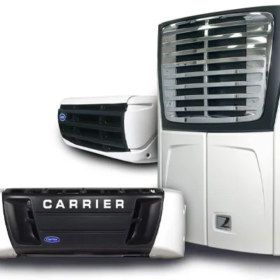 camion refrigerado por Carries avanza en una carretera.